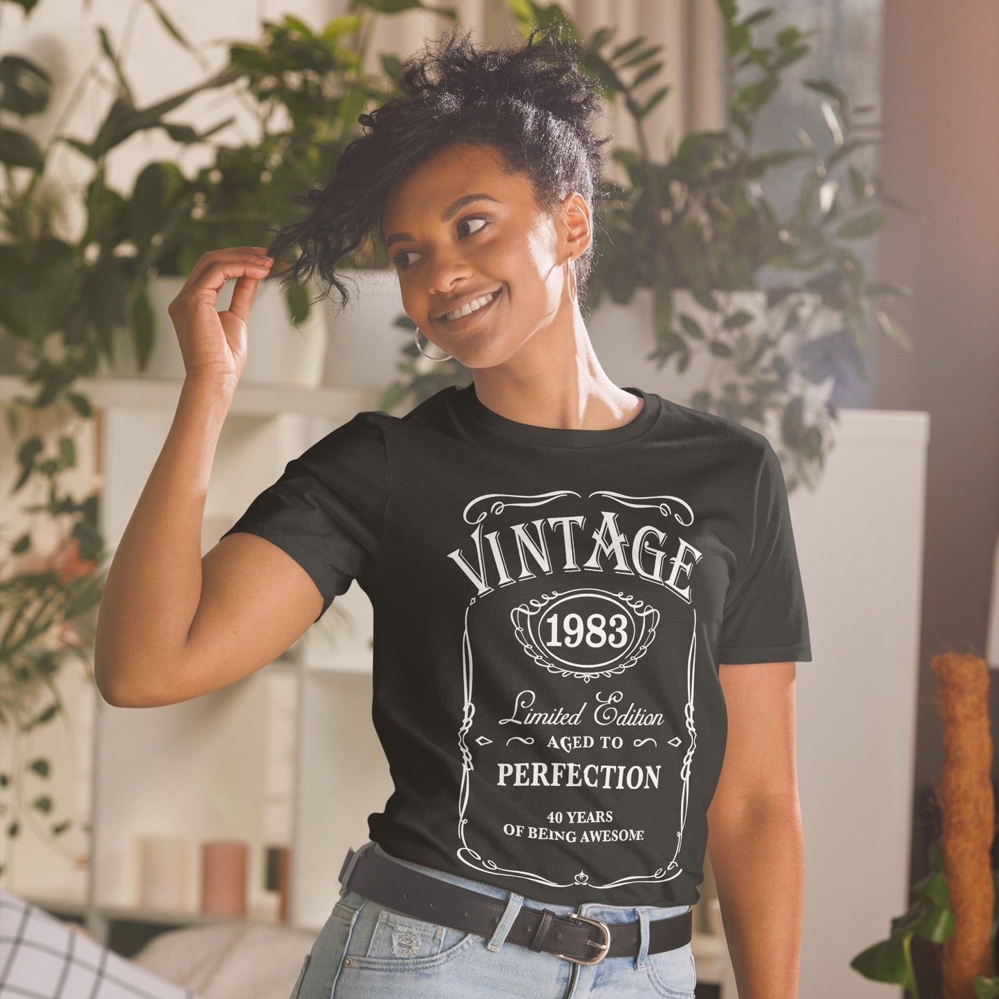 Vintage 1983 Shirt, 40th Birthday Shirt, 40th Birthday, 40th Birthday Gift Short-Sleeve Unisex T-Shirt